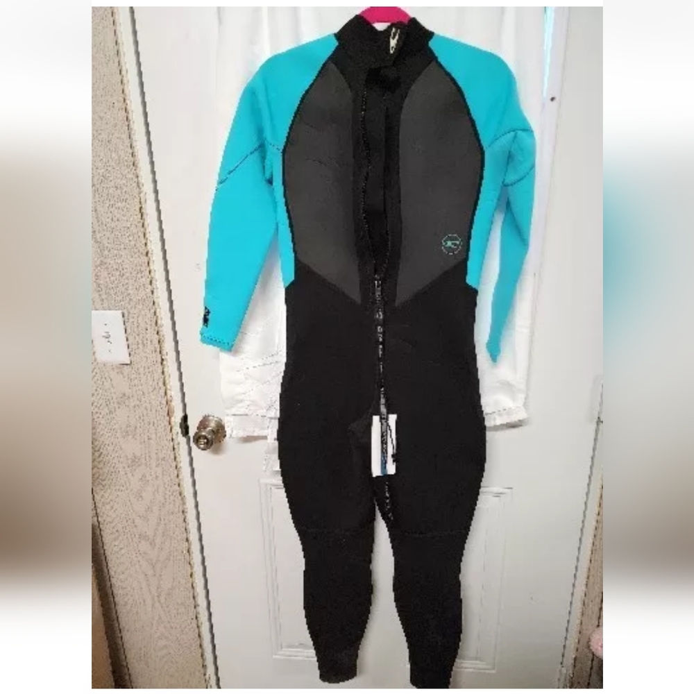 O'Neill Reactor 3/2mm Back Zip Full Wetsuit - Women's - 12 / Black/aqua NWT